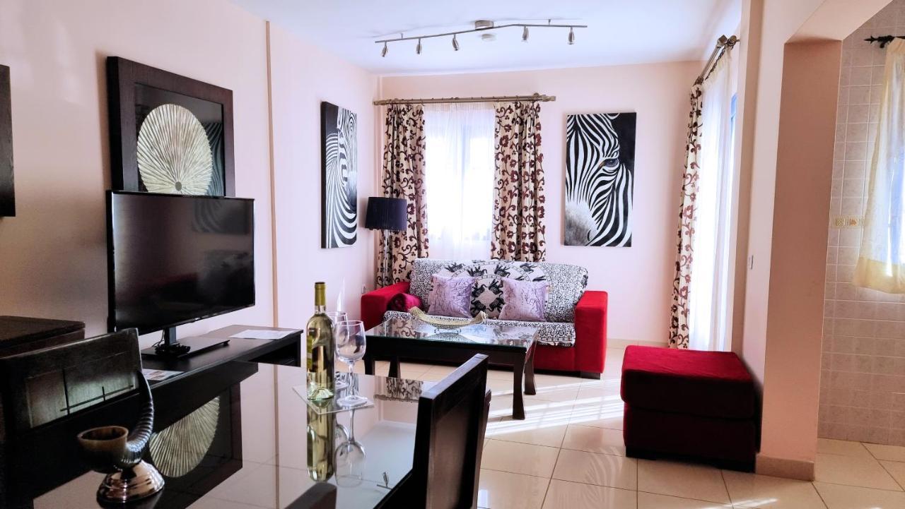 Evita Beach Suites Exclusivas Caleta de Sebo Extérieur photo