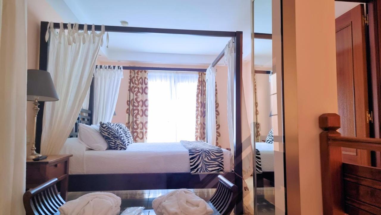 Evita Beach Suites Exclusivas Caleta de Sebo Extérieur photo