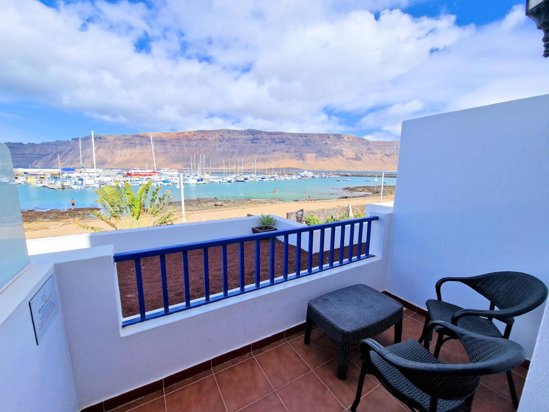Evita Beach Suites Exclusivas Caleta de Sebo Extérieur photo